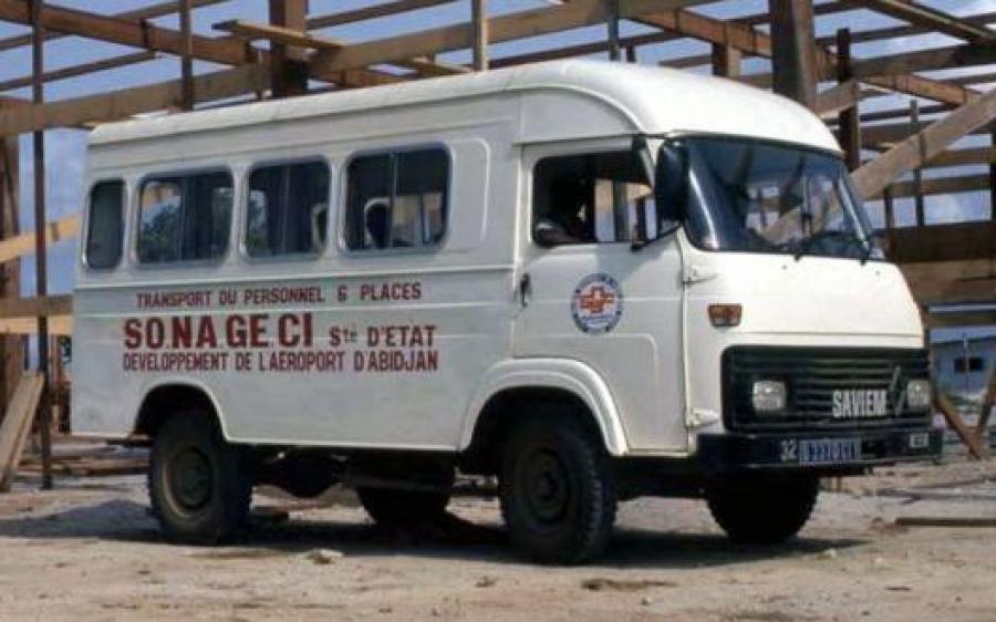 Saviem SG2 Minibus '1977